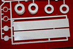 NEW Tandem Axle Trailer Vintage Style With Tire & Tool Carrier 1/25 SCALE