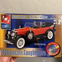 AMT ERTL 1/25 Scale 1928 LINCOLN GANGBUSTERS BUYER’S CHOICE Kit # 38167/SEALED