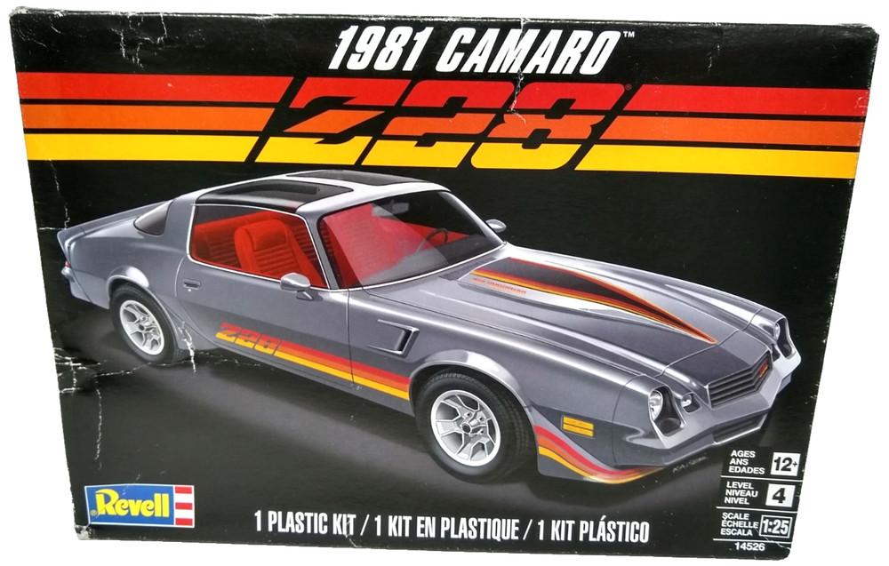 Revell 1981 Chevrolet Camaro Z28 T-Top 1:25 Model 14526 – 0177 2022 NOS Sealed