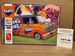 1977 FORD FANTASY VAN FANTA – AMT – 1/25 scale – 1471 – FACTORY SEALED KIT
