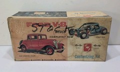 ✨VINTAGE✨ 1960 Issue AMT 232 1932 Ford Deuce Coupe 32 Ford – Model Car Kit
