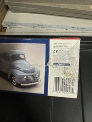 Monogram #2457 1950 Ford Pickup 1/25 Scale Plastic Model Kit
