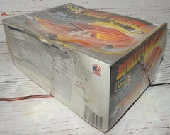 Revell Tom Daniel Street Fighter Two #85-2597 Model Kit Sealed lv2 Crushed box