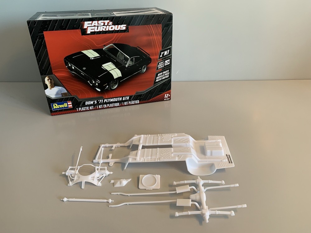 Revell 1/24 Dom’s ‘71 Plymouth GTX Chassis Parts,junkyard,diorama.