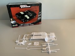Revell 1/24 Dom’s ‘71 Plymouth GTX Chassis Parts,junkyard,diorama.