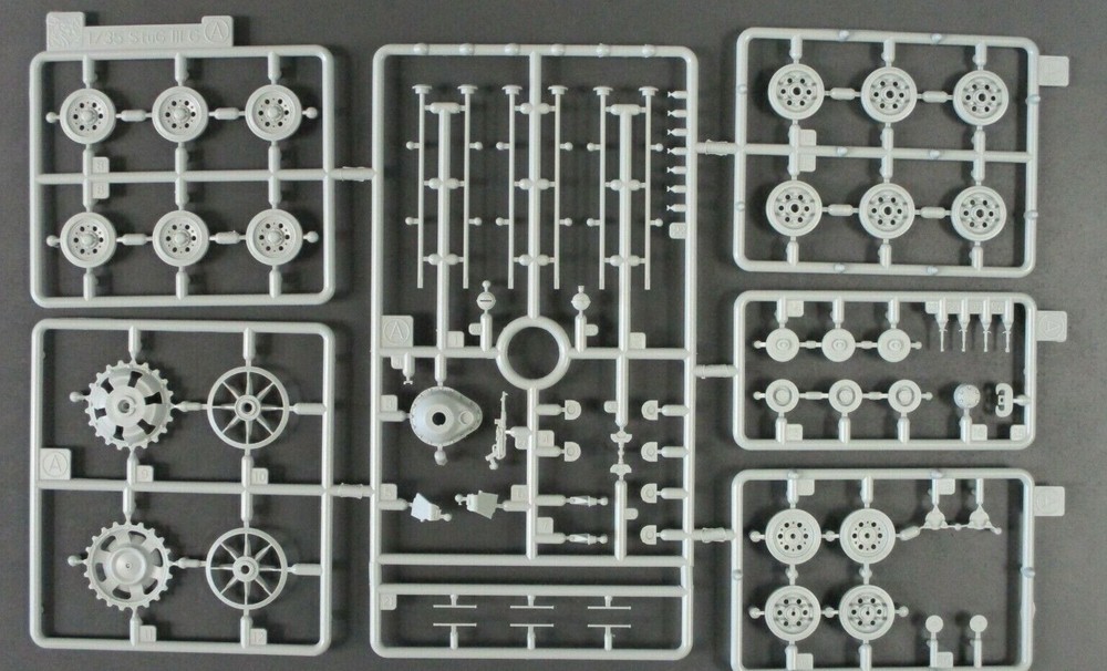 Dragon 1/35 Scale Pz.Kpfw.III Ausf.K Parts Tree A from Kit No. 6903