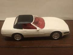 1992 Chevrolet Corvette 1 MILLIONTH Special Ed Dealer Promo Car 1:25 AMT / ERTL