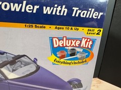 REVELL – ’97 PLYMOUTH PROWLER w/TRAILER – 1:25 KIT #6667 FACTORY SEALED VINTAGE