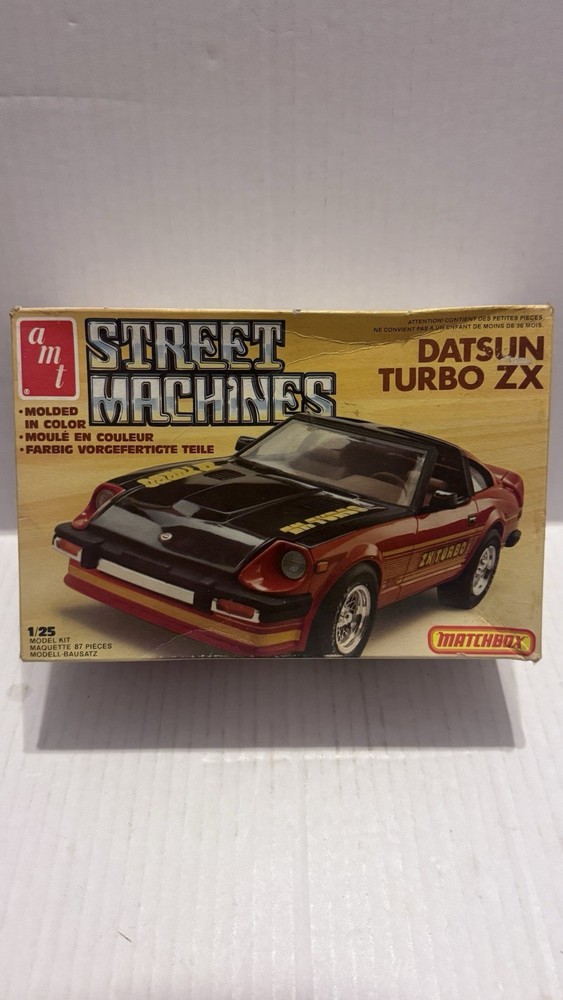 AMT Matchbox Datsun Turbo ZX 1/25 Model Kit Open Box PK-4176 READ