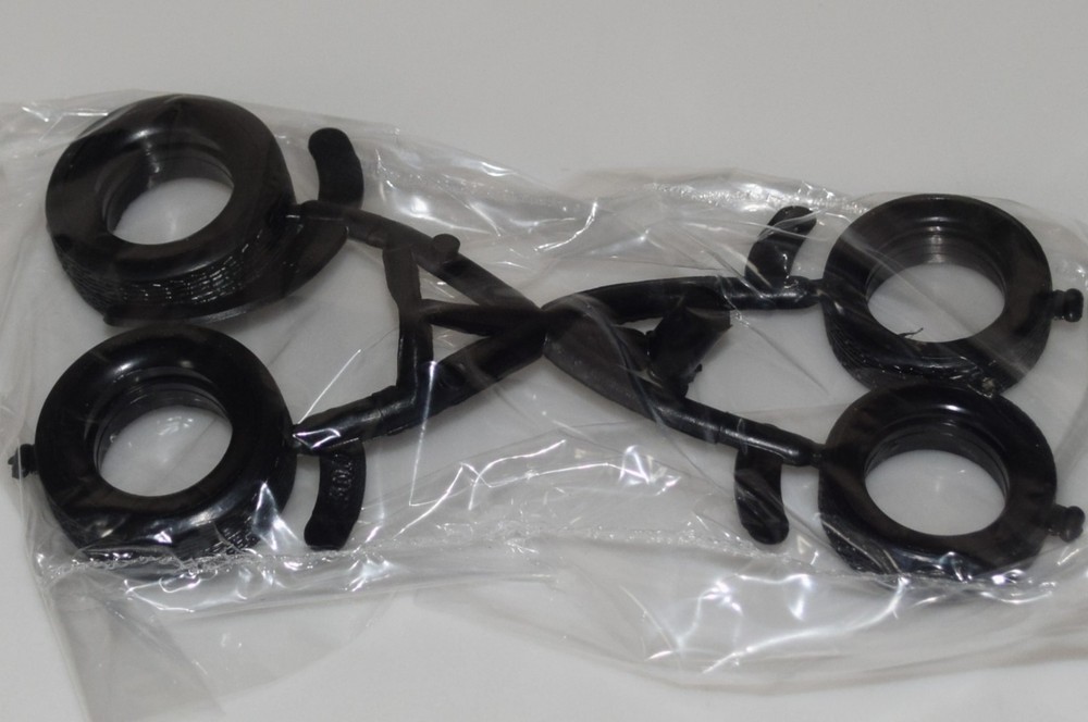 REVELL 1932 FORD 5-WINDOW COUPE 85-4228 ⭐PARTS⭐ RUBBER TIRE PACKAGE 1:25