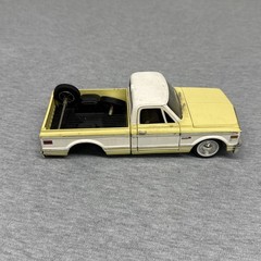 Jada 1972 Chevrolet Cheyenne Pickup 1/24 Scale Diecast Truck (As-Is)