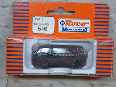Roco Minitanks (New) Modern West German VW Type 2 Police Van Lot 921K