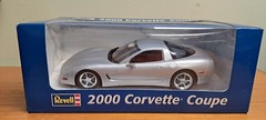 NIB 2000 Chevrolet Silver Corvette Coupe Revell Promo 1:25 Sealed 85-0914