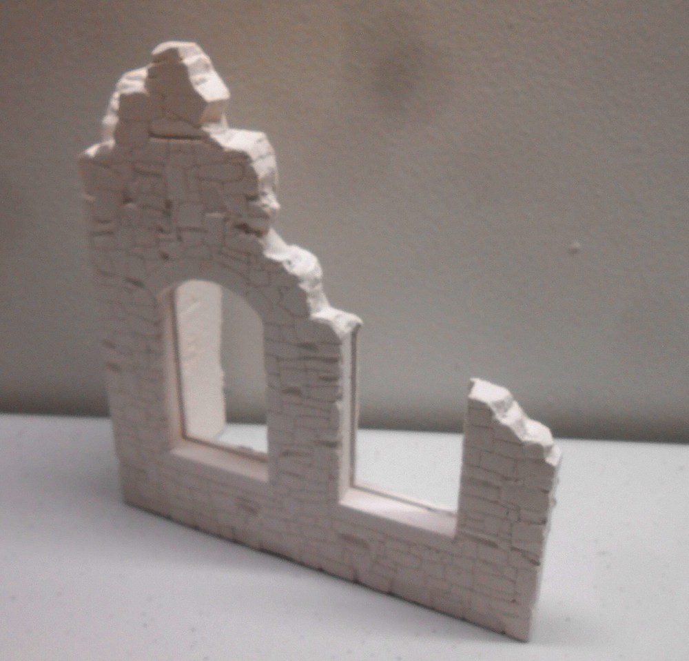 Dioramas Plus 1/35 Architectural Ruins + Rubble # 5 NIB Great Detail!