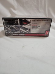 Round 2 AMT 1955 Chevy Nomad 1/25 Model Kit AMT-637 SEALED Box