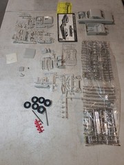 A9A AMT 63 FORD 500XL SPORTS HARDTOP ADVANCED 3 in 1 CUSTOMIZING MODEL KIT 6003
