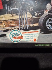 AMT The Munsters Drag-U-La 1/25 Model Kit George Barris Retro Deluxe Sealed