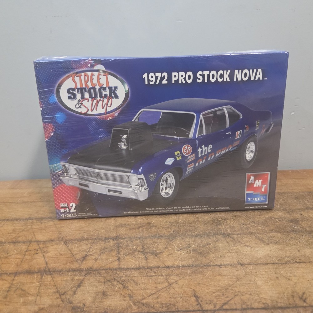 AMT 1/25 72 1972 Chevrolet Chevy Nova SS Pro Stock Stocker Drag Sealed