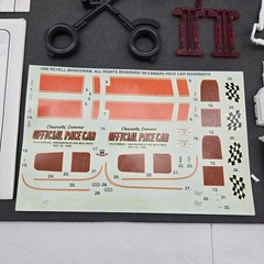 1969 Chevrolet Camaro Indy Pace Car 1:25 Scale Model Kit Monogram