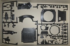 Tamiya M8 Howitzer Motor Carriage 1/35 Scale Model Kit