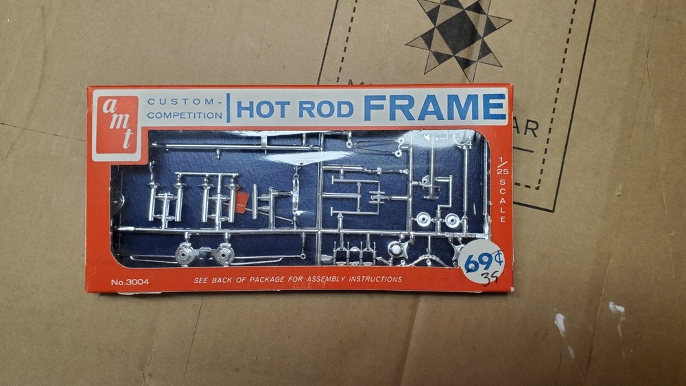 AMT 1/25 scale Hot Rod Frame parts pack