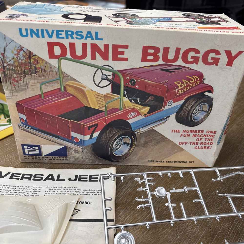 MPC Universal Dune Buggy 1960s Vintage Plastic Model Kit 405-200