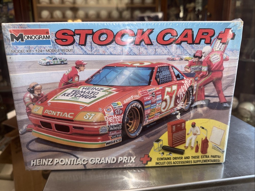 Hut Stricklin 57 Heinz Grand Prix Stock Car 1/24 Model Kit Monogram Factory Seal