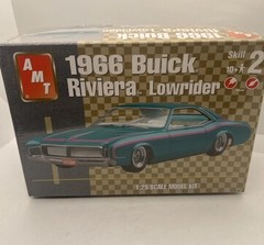 AMT 1:25 1966 Buick Riviera Lowrider Model Kit Unassembled Not Painted Car