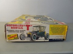 Vintage Lindberg Bob Tail “T” Plastic Model Kit Large 1/8 For Parts or Repair