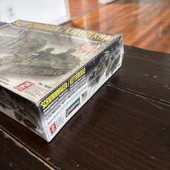 NIB Lindberg 76084 1:72 Scale WWII German Army Schwimmagen/Kettenrad Model Kit