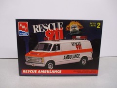 AMT Rescue 911 Ambulance 1/25