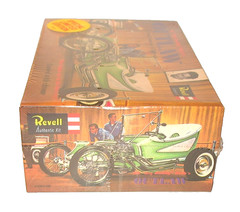 Revell Ed “Big Daddy” Roth Outlaw Show Car Model Kit 1:25 Scale 1994 USA