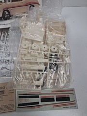 Monogram 1/24 – 1969 CAMARO Z-28 – Model Kit – 2220 – New in Box – 1977
