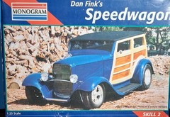 32 FORD SPEEDWAGON – CUSTOM TAILLIGHTS – REVELL 7606 – MODEL CAR KIT PARTS LOT