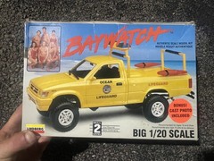 Lindberg Baywatch Beach Patrol Toyota Pickup 1:20 Model Kit 72588 Vintage