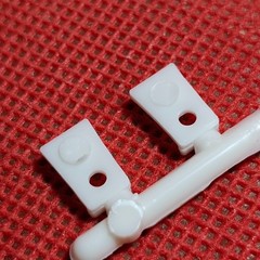 Wheel Pins & Blocks 1967 Pontiac GTO 1:25 Scale Model Car Part MPC