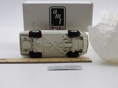 America Corvette Convertible Artic White Red Interior Dealer Promo AMT ERTL 8923