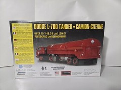 Lindberg 1-25 Scale Dodge L-700 & Tanker Sealed New Nice