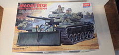 Academy 1/35 M60A1 RISE with M9 Dozer Blade US Marine Tank Model Kit 1391 NEW