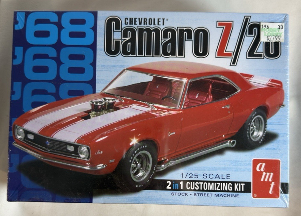 AMT 1968 Camaro Z/28 Plastic 2 in 1 Model Car Kit 1/25 #868, New Sealed