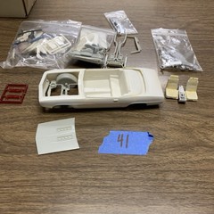 69 CAMARO CONVERTIBLE PLASTIC MODEL KIT *PARTS OR RESTORATION*