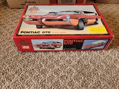 Vintage Imai Super Driving Pontiac GTO “MonkeeMobile” Model kit 1/24