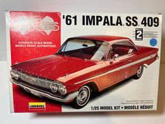 LOT OF 5 AMT REVELL MONOGRAM AND LINDBERG 1/25 SCALE MODEL KITS