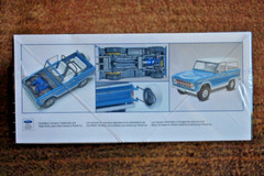 Revell 85-4320 Ford Bronco plastic model kit, 1/25 scale, new, sealed