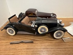Vintage 1939 Mercedes-Benz Built Model Car Kit By Monogram Dated 1972???