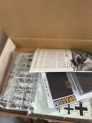 Lot of 4 Vintage Military Model Kits 1/35 MBT T74