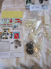 AMT T FRUITWAGON JUNKYARD MODEL KIT LOT #402