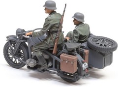 TAMIYA 1/35 No.384 GERMAN KS600 MOTORCYCLE & SIDECAR Model Kit 35384