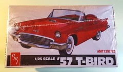AMT ’57 1957 Ford T-Bird Thunderbird 3-in-1 kit 1/25 NEW SEALED model
