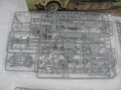 Dragon 1/35 German Half-Track Sd.Kfz. 7/2 3.7cm Flak 37 w/Armor Cab #6542 New!